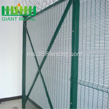 PVC bersalut 358 Welded Wire Mesh Panel